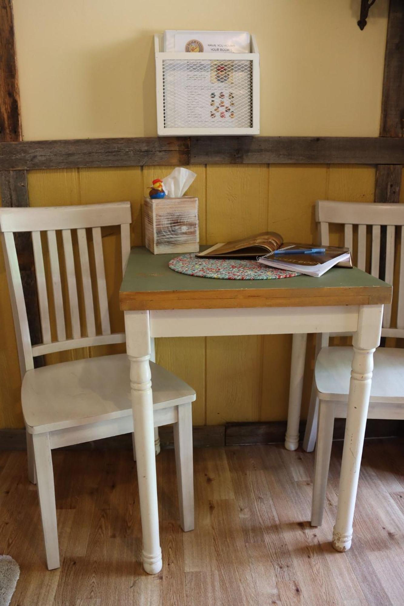 Acorn Hideaways Canton Charming Pioneer Suite 1890'S General Store Екстериор снимка